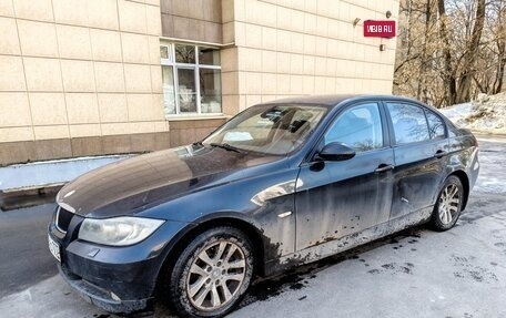 BMW 3 серия, 2005 год, 580 000 рублей, 1 фотография