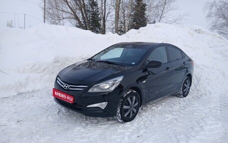 Hyundai Solaris II рестайлинг, 2015 год, 847 000 рублей, 1 фотография