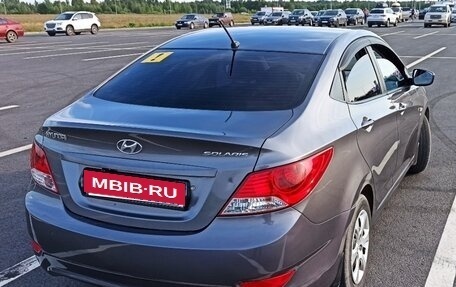 Hyundai Solaris II рестайлинг, 2011 год, 650 000 рублей, 4 фотография