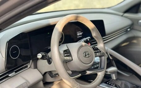 Hyundai Elantra, 2023 год, 1 650 000 рублей, 3 фотография