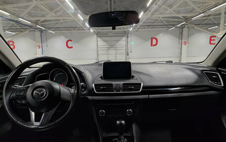 Mazda 3, 2016 год, 1 320 000 рублей, 14 фотография