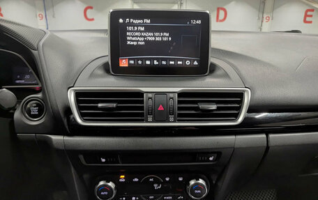 Mazda 3, 2016 год, 1 320 000 рублей, 15 фотография