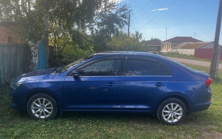 Skoda Rapid II, 2021 год, 1 780 000 рублей, 2 фотография