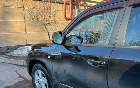 Toyota Land Cruiser 200, 2010 год, 2 700 000 рублей, 3 фотография