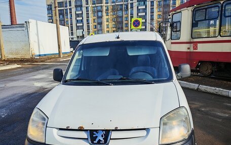 Peugeot Partner II рестайлинг 2, 2010 год, 300 000 рублей, 2 фотография