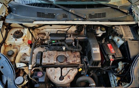 Peugeot Partner II рестайлинг 2, 2010 год, 300 000 рублей, 15 фотография