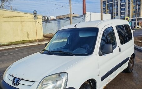 Peugeot Partner II рестайлинг 2, 2010 год, 300 000 рублей, 3 фотография