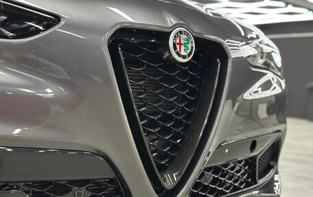 Alfa Romeo Stelvio, 2024 год, 4 799 000 рублей, 12 фотография