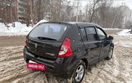 Renault Sandero I, 2010 год, 325 000 рублей, 3 фотография