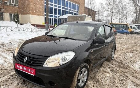 Renault Sandero I, 2010 год, 325 000 рублей, 2 фотография