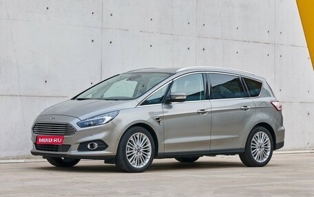 Ford S-MAX II, 2017 год, 1 850 000 рублей, 1 фотография