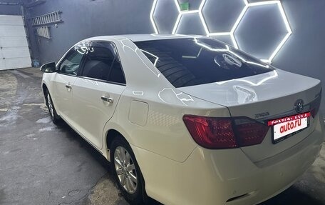 Toyota Camry, 2012 год, 1 590 000 рублей, 2 фотография