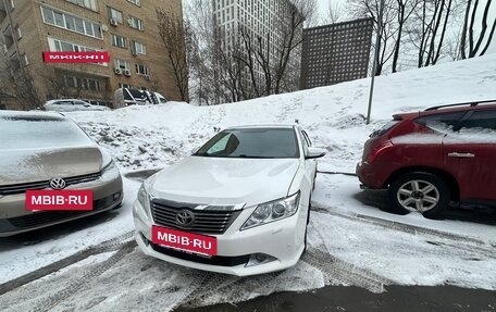 Toyota Camry, 2012 год, 1 590 000 рублей, 4 фотография