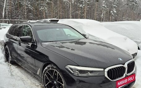 BMW 5 серия, 2022 год, 3 900 000 рублей, 7 фотография