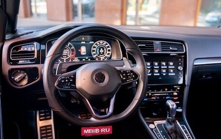 Volkswagen Golf R VII, 2014 год, 2 888 000 рублей, 22 фотография