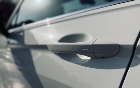 Volkswagen Tiguan II, 2018 год, 2 750 000 рублей, 20 фотография