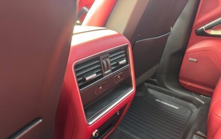 Porsche Cayenne III, 2019 год, 9 700 000 рублей, 13 фотография