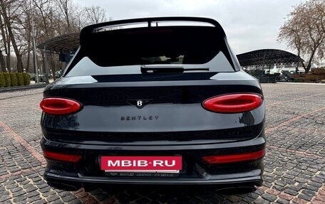 Bentley Bentayga I, 2021 год, 22 000 000 рублей, 19 фотография