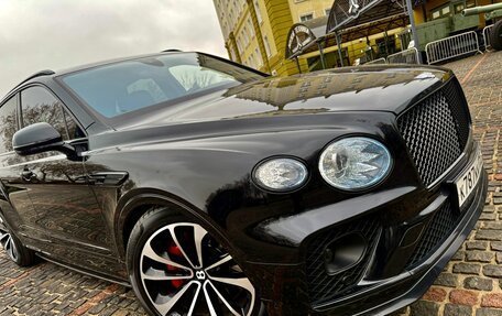 Bentley Bentayga I, 2021 год, 22 000 000 рублей, 26 фотография