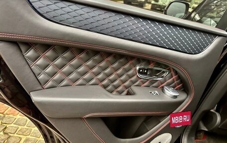 Bentley Bentayga I, 2021 год, 22 000 000 рублей, 34 фотография
