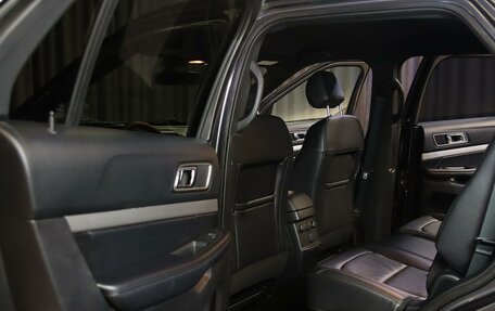 Ford Explorer VI, 2018 год, 2 999 000 рублей, 13 фотография