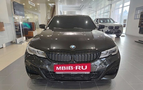 BMW 3 серия, 2021 год, 3 990 000 рублей, 2 фотография