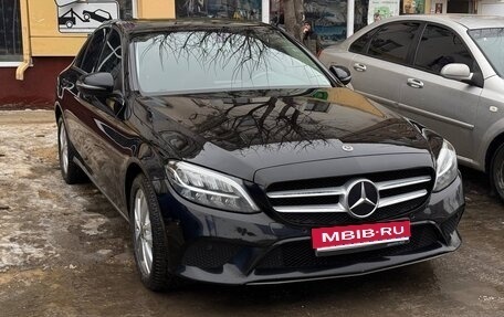 Mercedes-Benz C-Класс, 2019 год, 2 650 000 рублей, 1 фотография