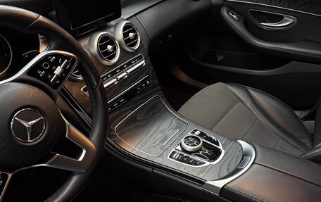 Mercedes-Benz C-Класс, 2019 год, 2 650 000 рублей, 5 фотография