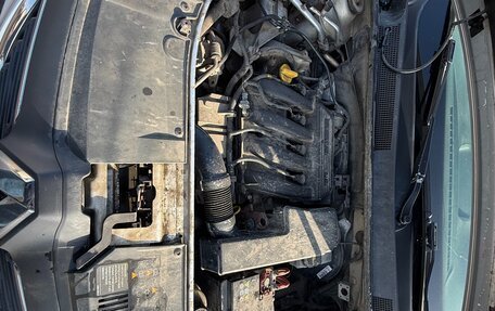 Renault Logan II, 2018 год, 600 000 рублей, 17 фотография