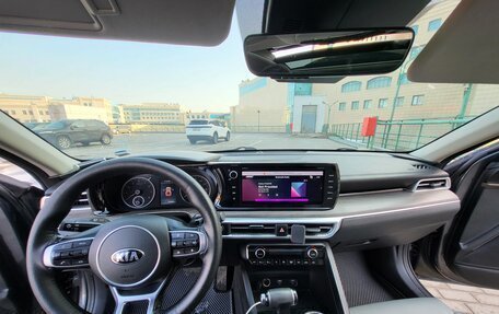 KIA K5, 2021 год, 2 150 000 рублей, 17 фотография