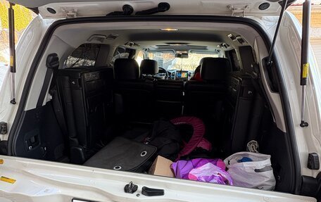 Toyota Land Cruiser 200, 2015 год, 4 850 000 рублей, 6 фотография