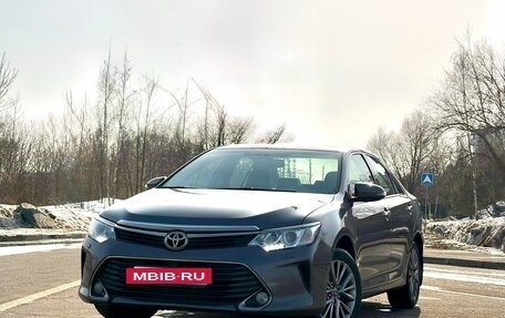 Toyota Camry, 2016 год, 2 490 000 рублей, 2 фотография