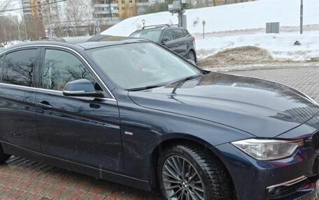 BMW 3 серия, 2013 год, 2 350 000 рублей, 3 фотография