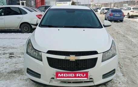 Chevrolet Cruze II, 2012 год, 570 000 рублей, 4 фотография
