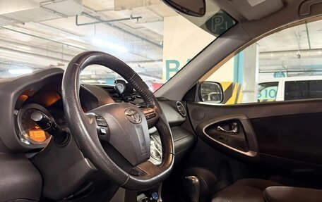 Toyota RAV4, 2010 год, 1 550 000 рублей, 13 фотография