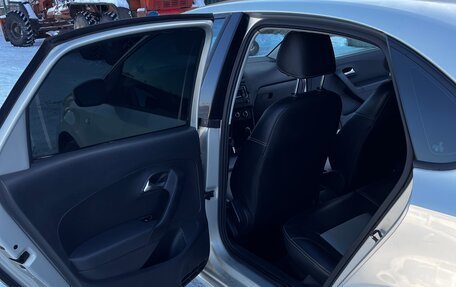 Volkswagen Polo VI (EU Market), 2012 год, 570 000 рублей, 10 фотография