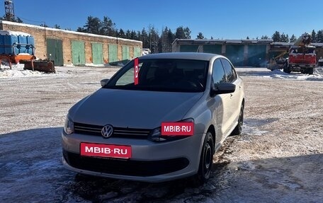 Volkswagen Polo VI (EU Market), 2012 год, 570 000 рублей, 3 фотография