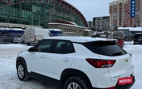 Chevrolet TrailBlazer, 2021 год, 2 100 000 рублей, 17 фотография