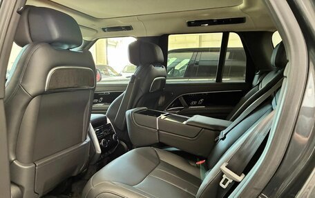 Land Rover Range Rover IV рестайлинг, 2026 год, 26 000 000 рублей, 8 фотография