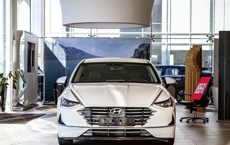 Hyundai Sonata VIII, 2022 год, 2 195 000 рублей, 2 фотография