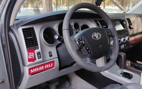 Toyota Sequoia II рестайлинг, 2008 год, 2 150 000 рублей, 5 фотография