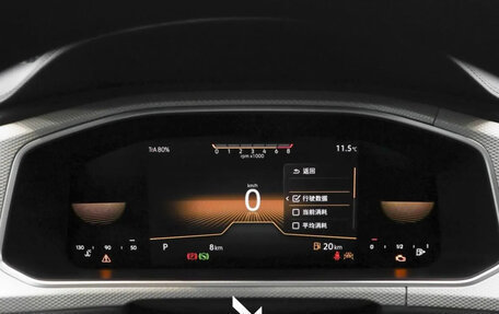 Volkswagen T-Roc I, 2021 год, 2 290 000 рублей, 10 фотография