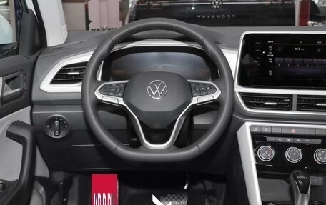 Volkswagen T-Roc I, 2021 год, 2 290 000 рублей, 9 фотография