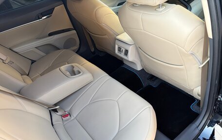 Toyota Camry, 2023 год, 4 490 000 рублей, 14 фотография