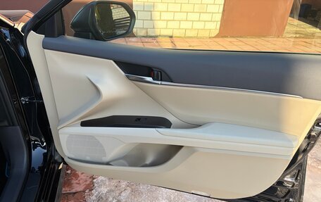 Toyota Camry, 2023 год, 4 490 000 рублей, 15 фотография