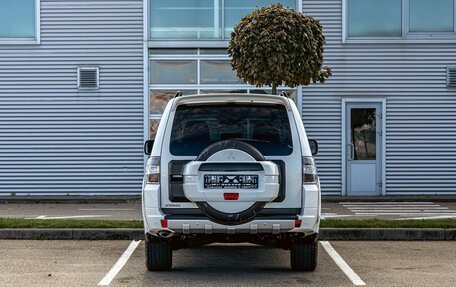 Mitsubishi Pajero IV, 2014 год, 1 895 000 рублей, 5 фотография