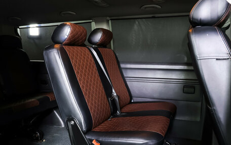 Volkswagen Caravelle T5, 2013 год, 2 450 000 рублей, 12 фотография