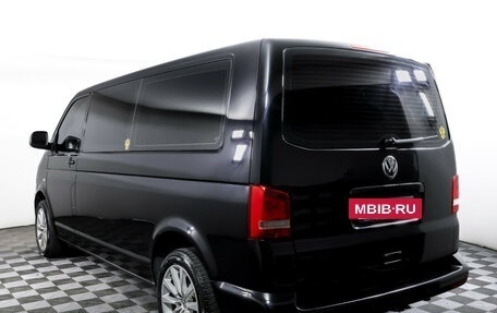 Volkswagen Caravelle T5, 2013 год, 2 450 000 рублей, 7 фотография