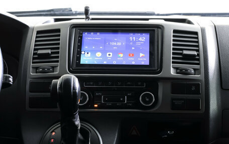 Volkswagen Caravelle T5, 2013 год, 2 450 000 рублей, 16 фотография