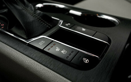 KIA Carnival III, 2018 год, 3 080 000 рублей, 25 фотография